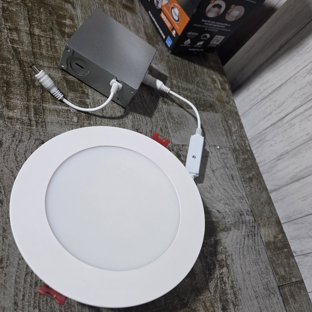 Halo RL 6-inch canless recessed LED downlight